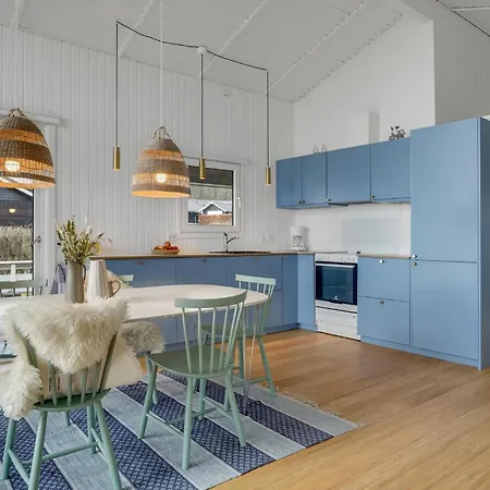 Hébergement de vacances Maison Confortable À Sjølund Avec Sauna